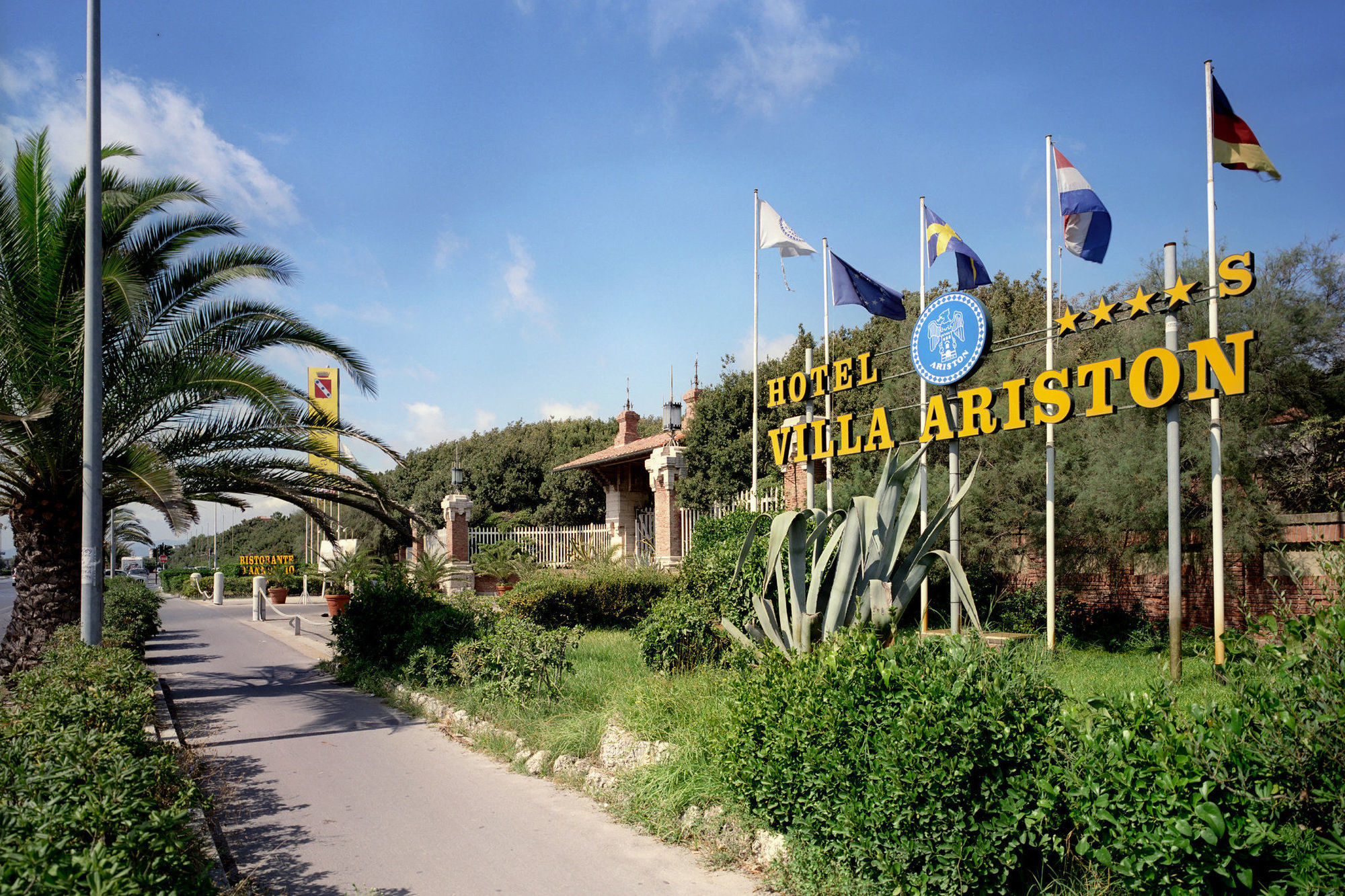 Park Hotel Villa Ariston Lido di Camaiore Exterior photo