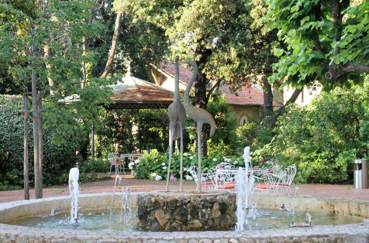 Park Hotel Villa Ariston Lido di Camaiore Exterior photo